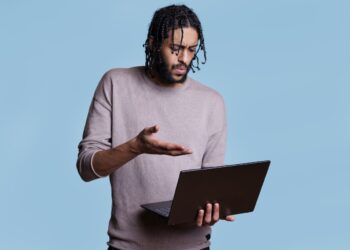 Błąd 0x800f0922 w Windows 11: Przyczyny i Rozwiązania